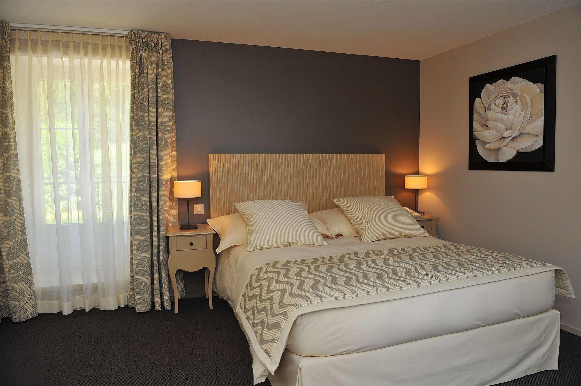 Hostellerie Le Petit Manoir Morges Bilik gambar