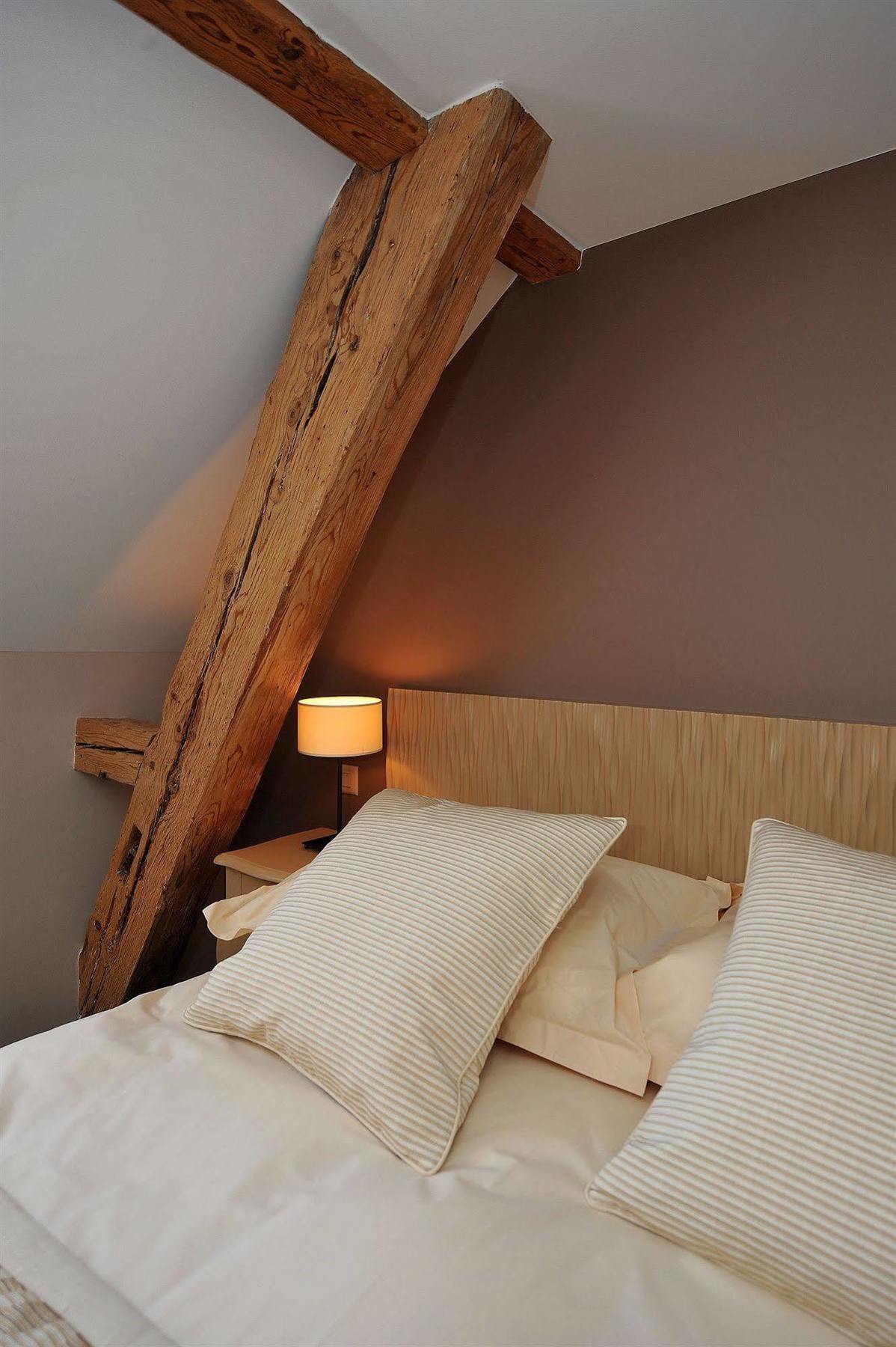 Hostellerie Le Petit Manoir Morges Bilik gambar
